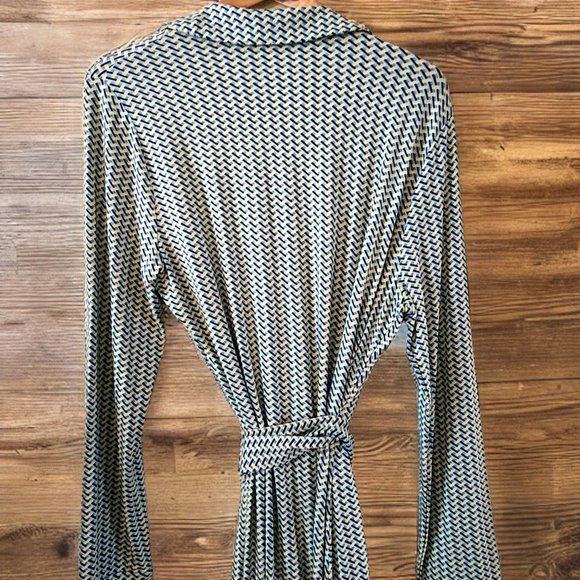 NWT Diane von Furstenberg Jeanne Wrap Dress in Geometric Print (Bars - Veranda) - Picture 3 of 7